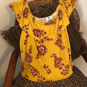 Old Navy Flounce of the shoulder top.  2 in bundle.  Size XL